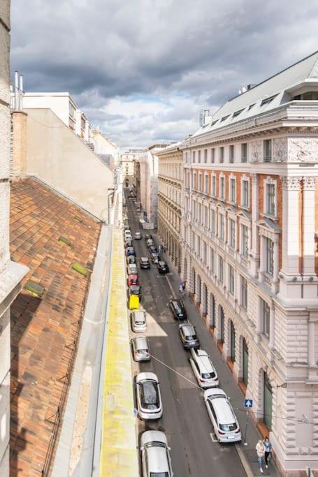 Budapest Basilica Apartment Budapeste Exterior foto